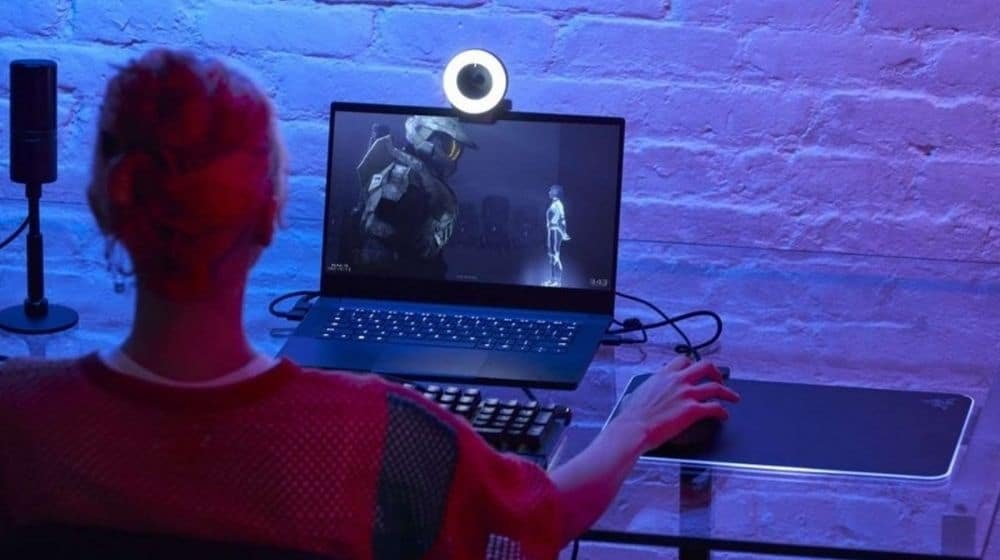 Windows 11 does a lot better than Windows 10 at launch: Microsoft