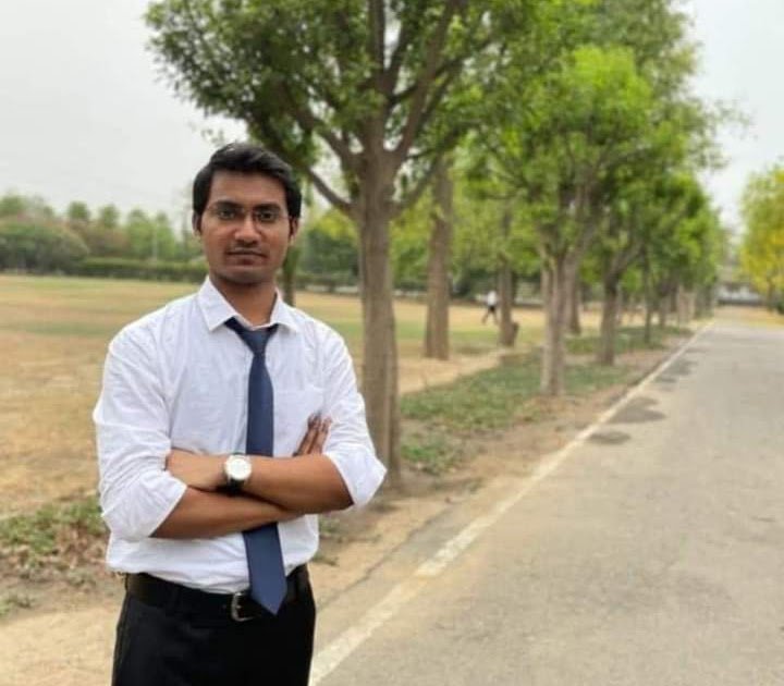 Shubham Kumar, IAS: Wiki, Bio, Caste, Girlfriend and Family