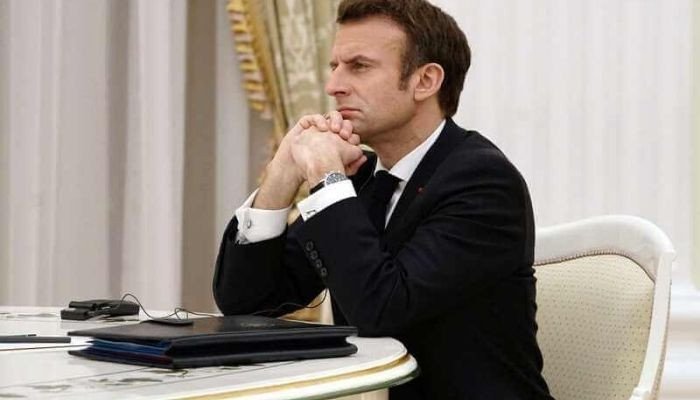 Macron calls on all parties to calm down to resolve Ukraine-Russia crisis