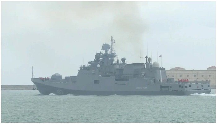 Russia ready to open fire on foreign ships illegally entering its territorial waters