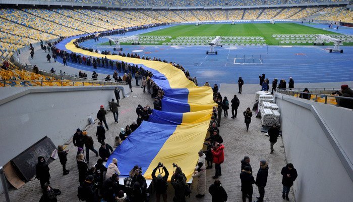 Ukraine marks ‘Day of Unity’ as NATO warns of Russia’s withdrawal
