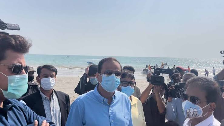 Watersports Project Inaugurated in Karachi’s Hawkesbay to Promote Tourism – Webeys