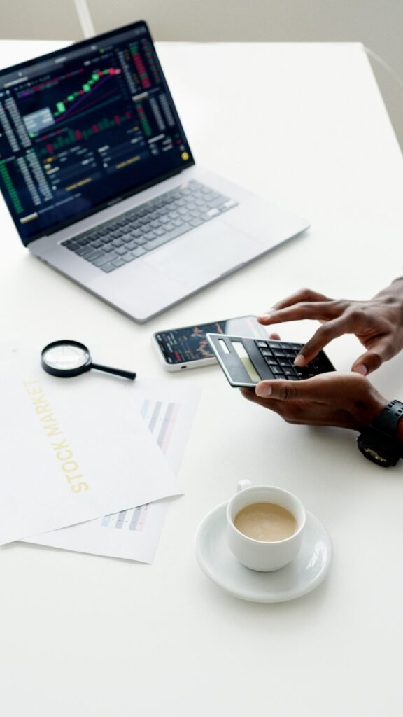 Bitcoin Leverage Trading: The Pros And Cons