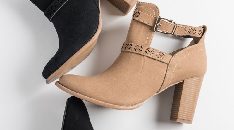 Eight reasons why sneakers are the best footwear for women