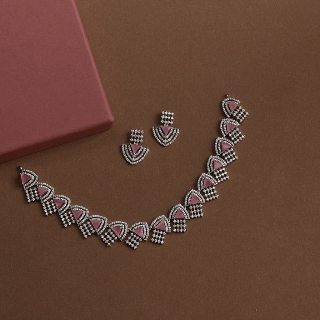 An Ultimate Guide to Buy Necklaces Online in 2022