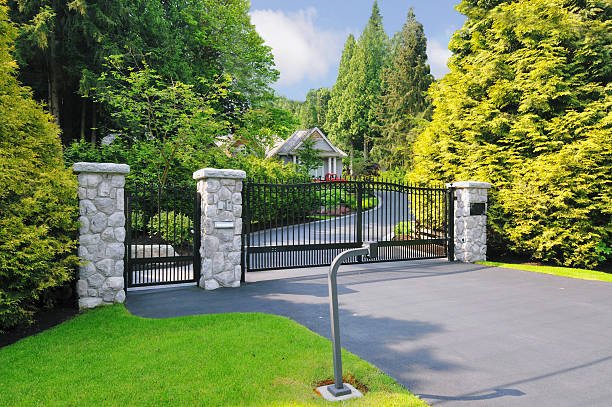 Driveway gates
