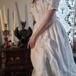 How to Make a Chemise in a Weekend
