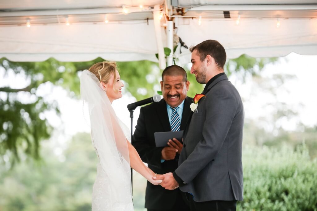  A wedding officiant service based in Oklahoma City. 