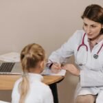 Social Workers in Healthcare: Duties and Responsibilities