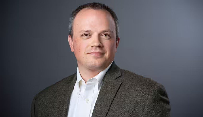 Plunging Into the World of Dr. Scott Waltman as He Navigates Cognitive Behavioral Therapy