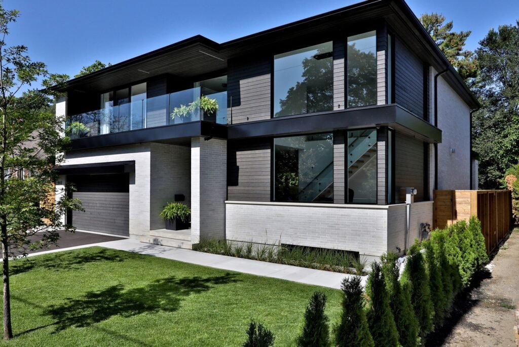 Real Estate Investment Risks and Mitigation Strategies