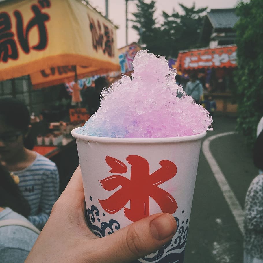 Family-Friendly Refreshment: Locating the Best Strawberry Coolatta for Kids and Adults